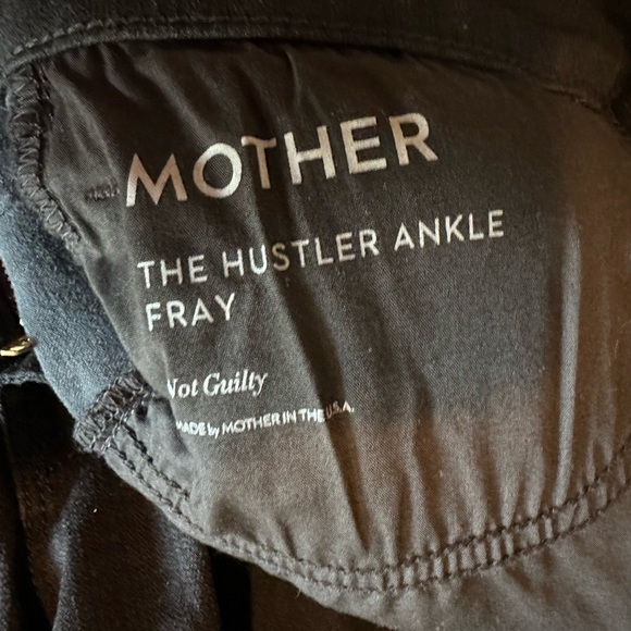 Mother The Hustler Ankle Fray Black Denim Jeans - Picture 4 of 5
